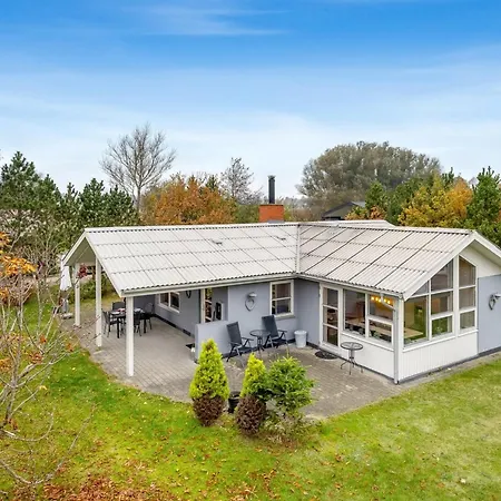 Holiday home Frido - 500m From The Sea By Interhome *